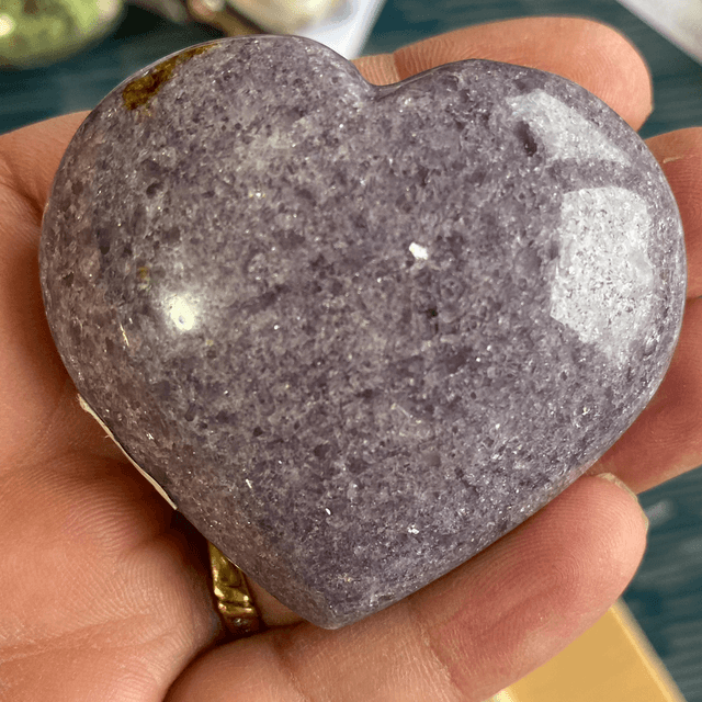 Cœurs en Lépidolite – Apaisement et Harmonie