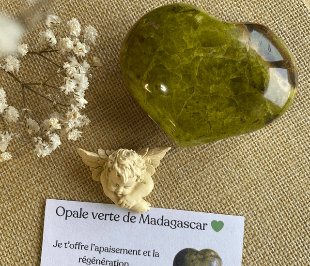 Cœurs en Opale verte de Madagascar 