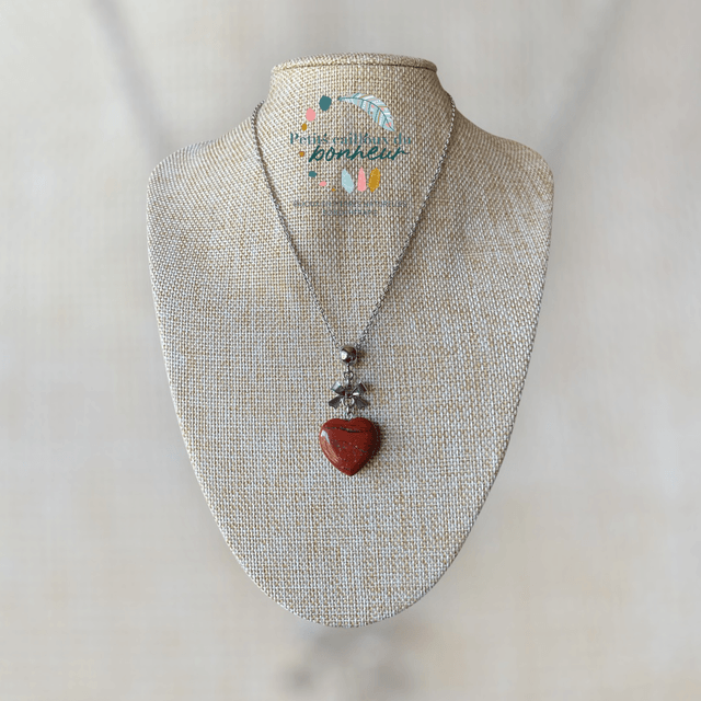 Collier cœur jaspe rouge – Énergie et ancrage