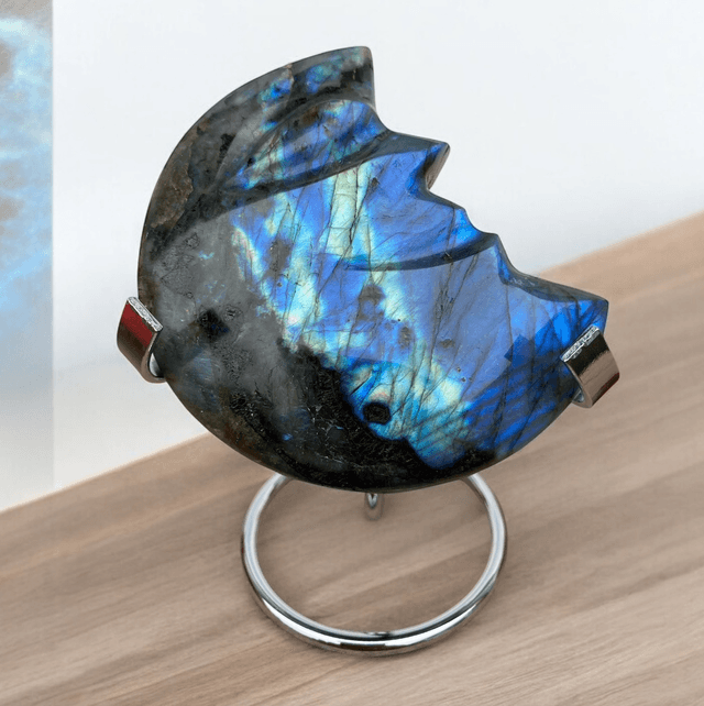 Labradorite lune